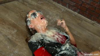 Bad ass chick Vany Ully bespattered with cum Screencap 82 on www.sinx.com