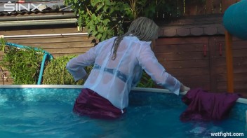 Blonde Fights Her Maid In The Pool Screencap 65 on www.sinx.com