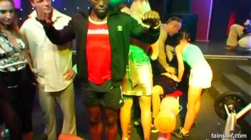 Pump It Up Part 1 - Main Edit Screencap 4 on www.sinx.com