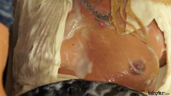 No Stopping Till She Gets That Last Drop Screencap 95 on www.sinx.com