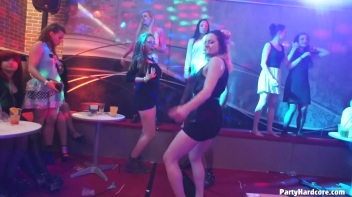 Party Hardcore Gone Crazy Vol. 34 Part 7 - Cam 3 Screencap 109 on www.sinx.com