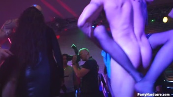 Party Hardcore Gone Crazy Vol. 34 Part 7 - Cam 3 Screencap 36 on www.sinx.com