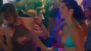 Racing Hos Part 5 - Shower Cam Screencap 27 on www.sinx.com