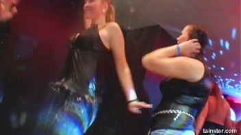 Blue Jean Babes Part 3 Cam 3 Screencap 92 on www.sinx.com