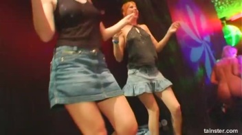 Blue Jean Babes Part 3 Cam 3 Screencap 43 on www.sinx.com