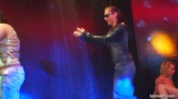 Blue Jean Babes Part 3 Cam 3 Screencap 53 on www.sinx.com