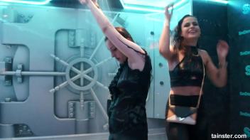 Gorgeous girls party hard under the shower Screencap 27 on www.sinx.com