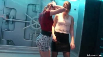Gorgeous girls party hard under the shower Screencap 40 on www.sinx.com