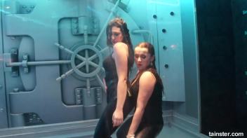 Gorgeous girls party hard under the shower Screencap 53 on www.sinx.com