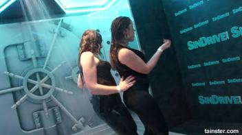 Gorgeous girls party hard under the shower Screencap 59 on www.sinx.com