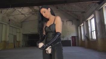 Mein XXL Gummischwanz - Solo Screencap 29 on www.sinx.com