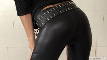 Wetlook Photo Fun Screencap 1 on www.sinx.com