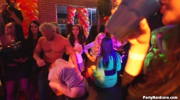 Party Hardcore Gone Crazy Vol. 39 Single Cut: Part 1 - Cam 3 Screencap 36 on www.sinx.com