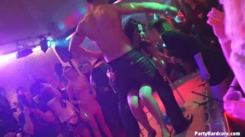 Party Hardcore Gone Crazy Vol. 34 Part 4 - Cam 2 Screencap 18 on www.sinx.com