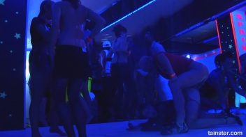 Spring Break Blow-Out Part 3 - Cam 4 Screencap 38 on www.sinx.com