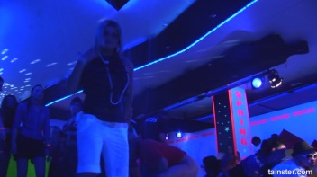 Spring Break Blow-Out Part 3 - Cam 4 Screencap 41 on www.sinx.com