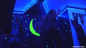 Spring Break Blow-Out Part 3 - Cam 4 Screencap 58 on www.sinx.com