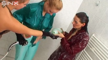 Wet And Messy Shower Fun For Three Babes Screencap 18 on www.sinx.com