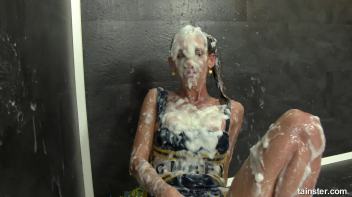 Virus Vellons gets her outfit drained in cum Screencap 98 on www.sinx.com
