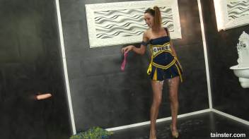 Virus Vellons gets her outfit drained in cum Screencap 14 on www.sinx.com
