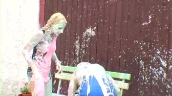 Sloppy Goo Catfight Screencap 32 on www.sinx.com