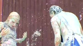 Sloppy Goo Catfight Screencap 38 on www.sinx.com