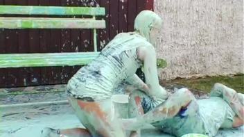 Sloppy Goo Catfight Screencap 60 on www.sinx.com