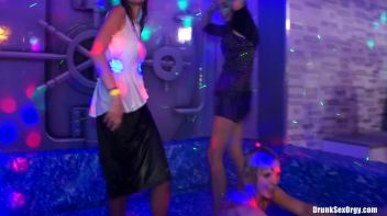 The CFNM Costume Ball Part 5 - Shower Cam Screencap 20 on www.sinx.com
