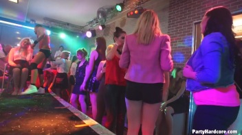 Party Hardcore Gone Crazy Vol. 35 Part 5 - Cam 1 Screencap 44 on www.sinx.com