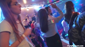 Party Hardcore Gone Crazy Vol. 34 Part 6 - Cam 1 Screencap 56 on www.sinx.com