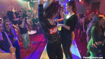 Party Hardcore Gone Crazy Vol. 34 Part 6 - Cam 1 Screencap 71 on www.sinx.com