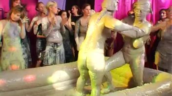 Elegant Muddy Wrestling? Screencap 88 on www.sinx.com