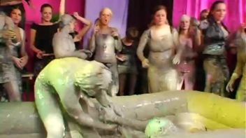 Elegant Muddy Wrestling? Screencap 71 on www.sinx.com