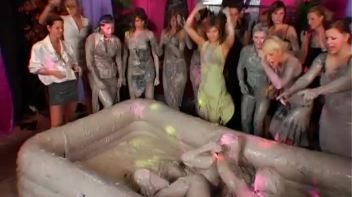 Elegant Muddy Wrestling? Screencap 80 on www.sinx.com