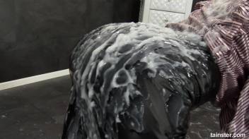 Reversed naked slime fuck Screencap 77 on www.sinx.com