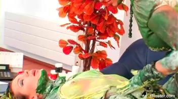 Interior Disaster Screencap 73 on www.sinx.com