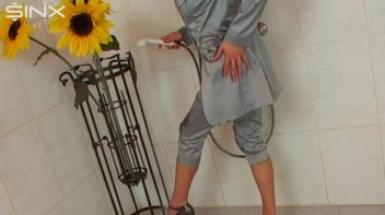 The Ultimate Shower Seduction Screencap 19 on www.sinx.com