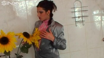 The Ultimate Shower Seduction Screencap 49 on www.sinx.com