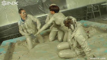 Sexy Ladies Get Wet and Messy In The Mud Screencap 47 on www.sinx.com