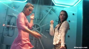 Flashy When Wet! Screencap 30 on www.sinx.com