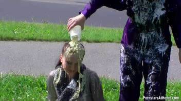 Getting Messy With The Street Cleaner Screencap 67 on www.sinx.com