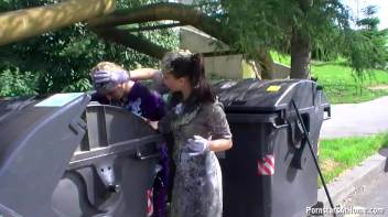 Getting Messy With The Street Cleaner Screencap 78 on www.sinx.com