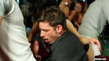 Strip Off And Get Off Part 1 Screencap 44 on www.sinx.com