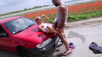 Outdoor golden shower Screencap 48 on www.sinx.com
