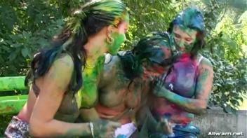 Extreme Finger Painting Goes Eurobabe Brawl Screencap 89 on www.sinx.com