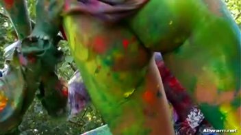 Extreme Finger Painting Goes Eurobabe Brawl Screencap 64 on www.sinx.com