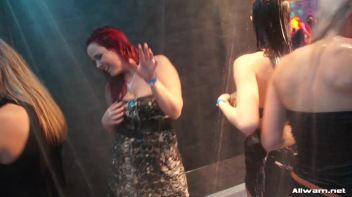 Shake It Shower Show Screencap 68 on www.sinx.com