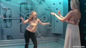 Shy girls get wet Screencap 13 on www.sinx.com