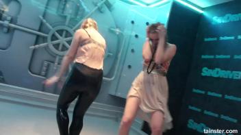 Shy girls get wet Screencap 26 on www.sinx.com