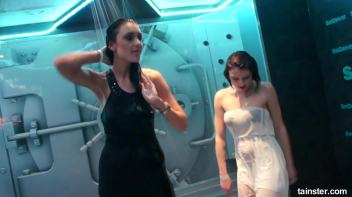 Shy girls get wet Screencap 55 on www.sinx.com